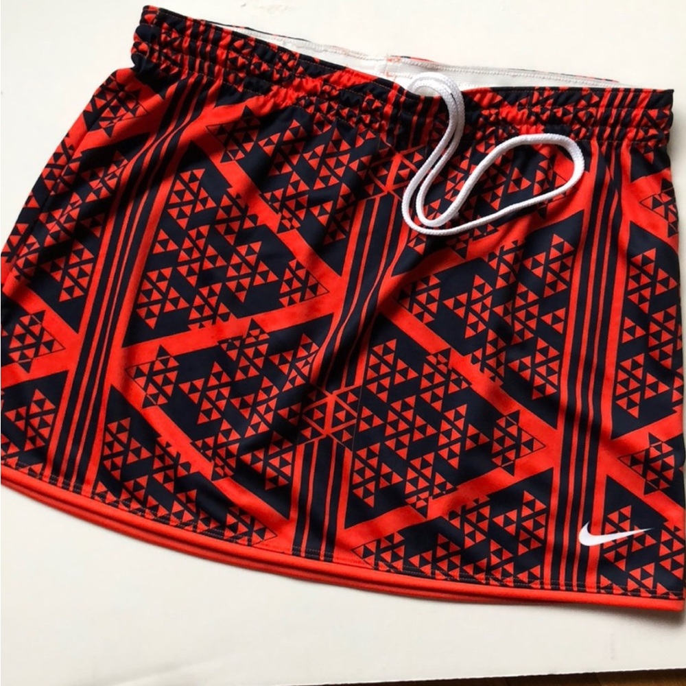Nike Dri-Fit Geometric Skirt!